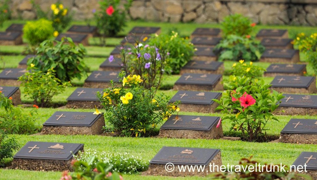 YANGONCEMETERY01