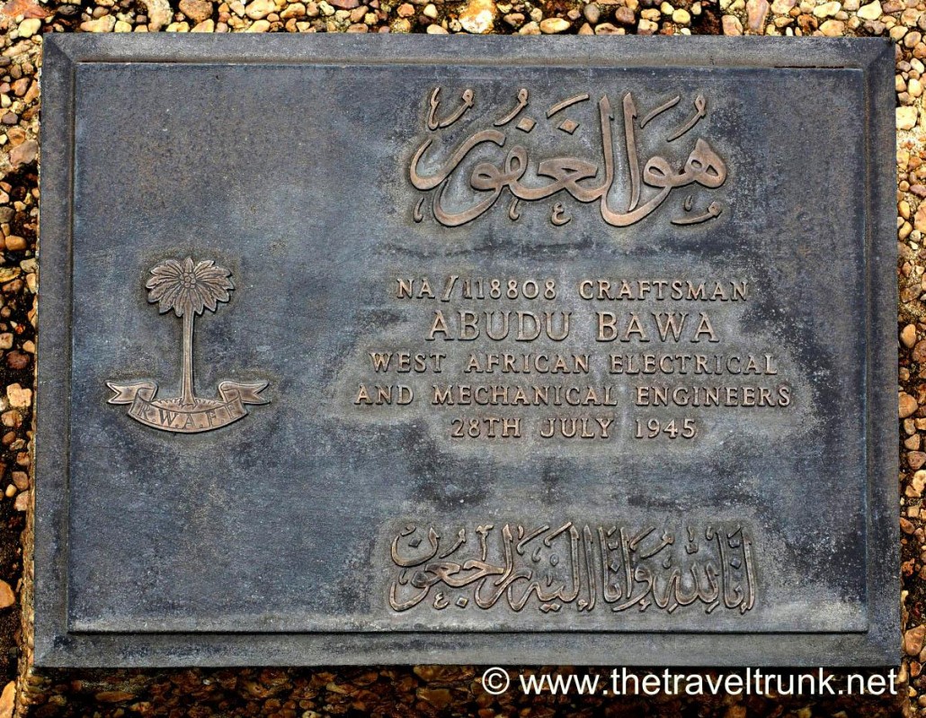 YANGONCEMETERY08