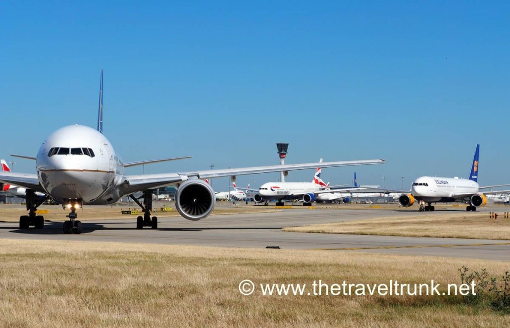 Planes queing