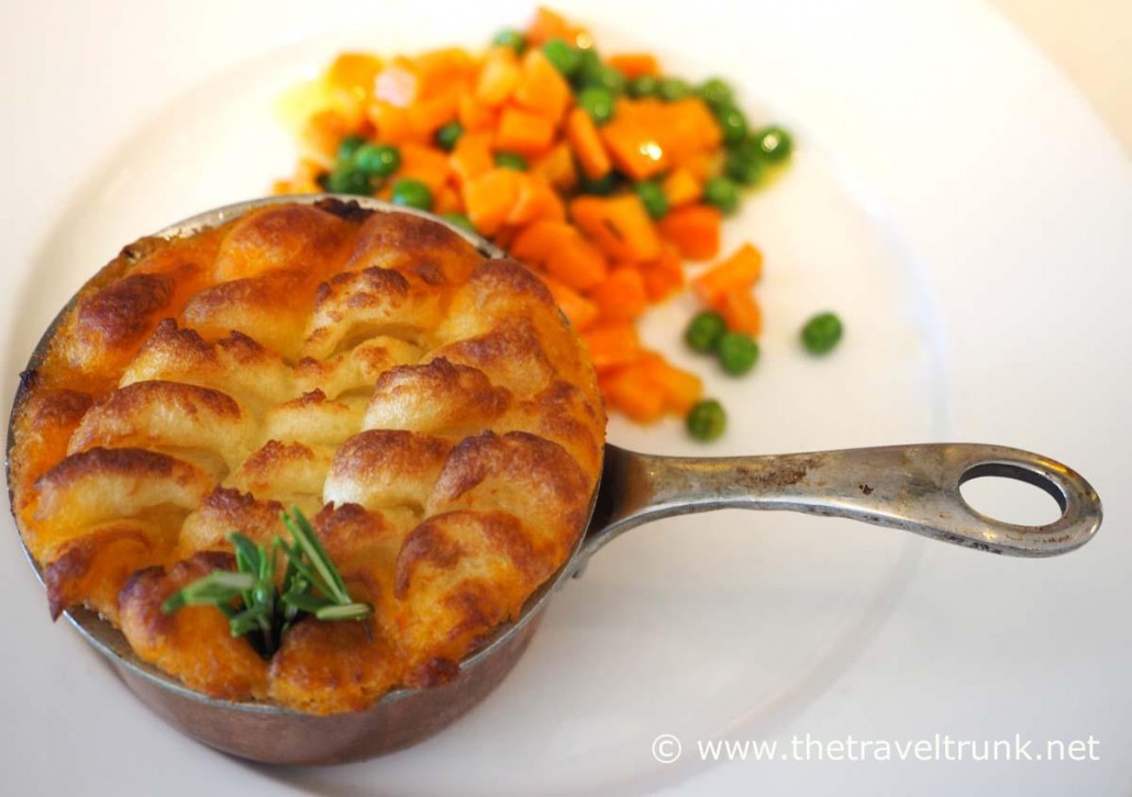 gorgeous kitchen dish