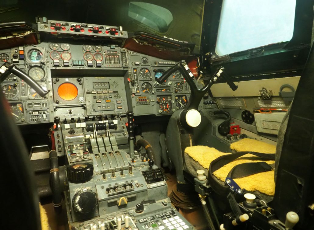 Concorde Pilot seating