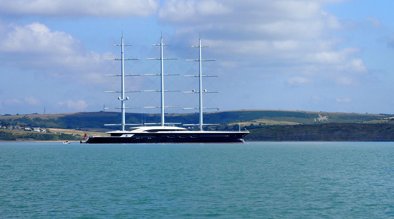 Black Pearl Superyacht