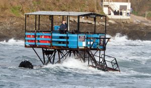 Sea tractor