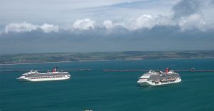 Carnival cruise ships