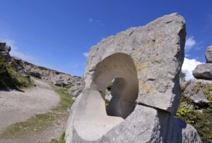 Tout quarry for arty visits with the cruise guide to Portland